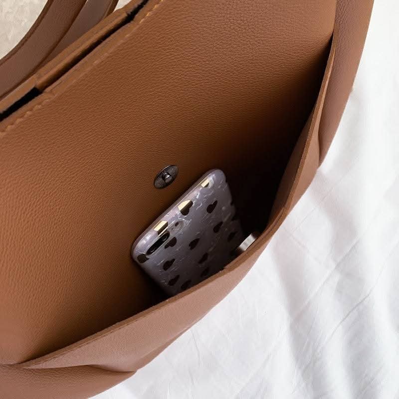 ECLIPSE BROWN - carryo.pk